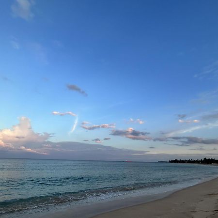 108 Palms Beach Resort Trincomalee Eksteriør bilde